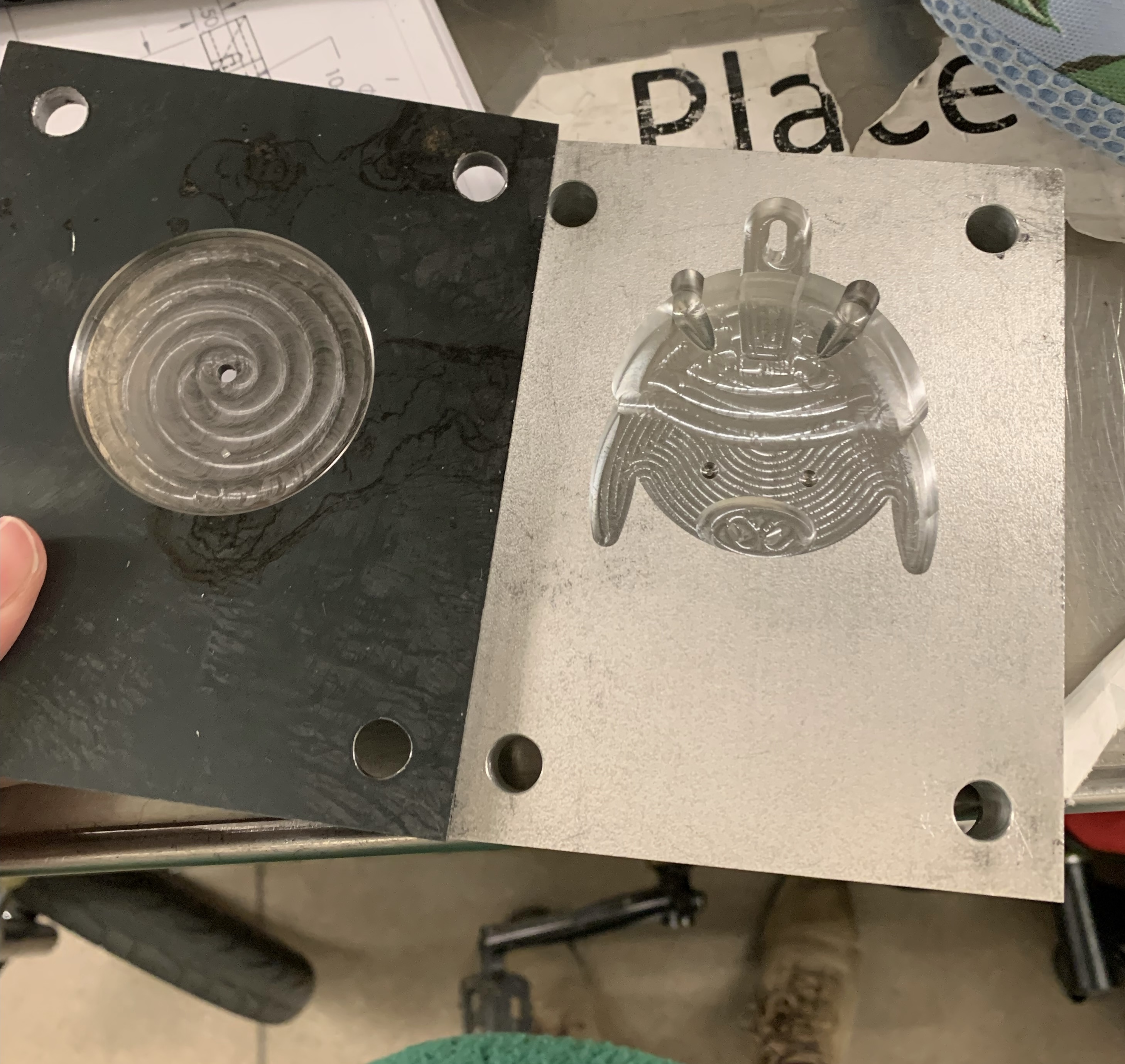 Blaster Keychain Injection Mold final result 1