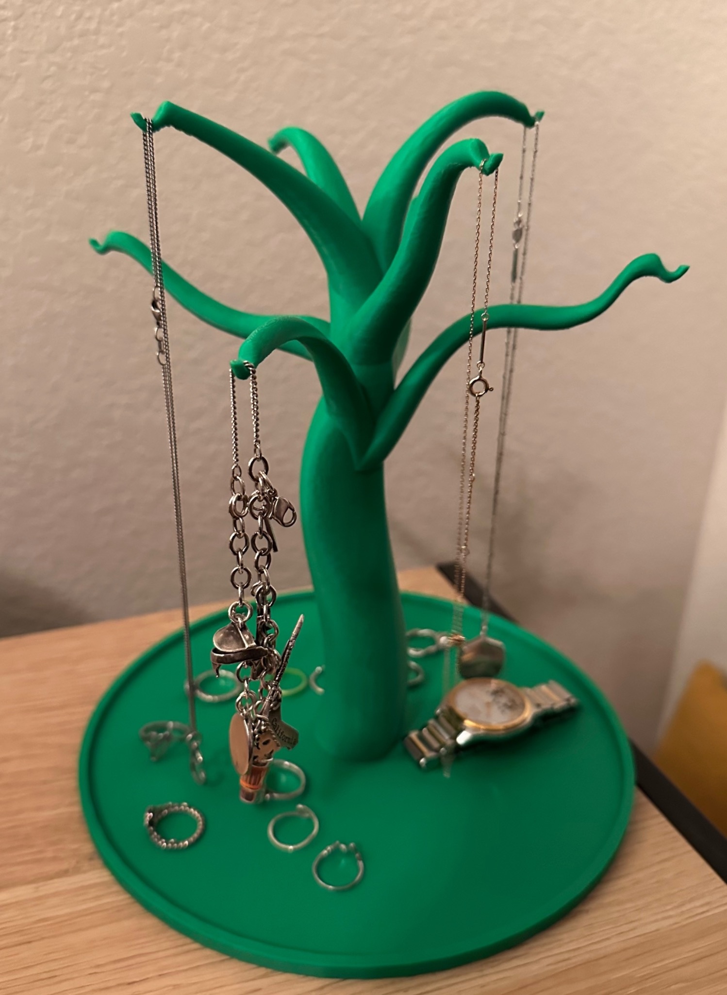 Jewelry Tree final result 1